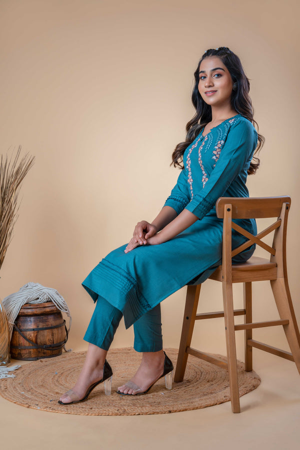 Peacock Green Embroidered Straight Cotton Kurta