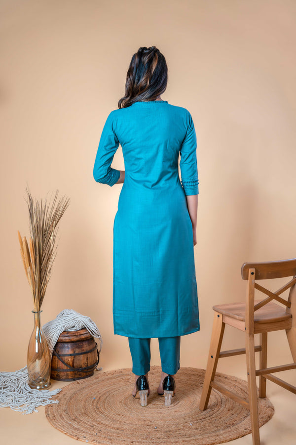 Peacock Green Embroidered Straight Cotton Kurta