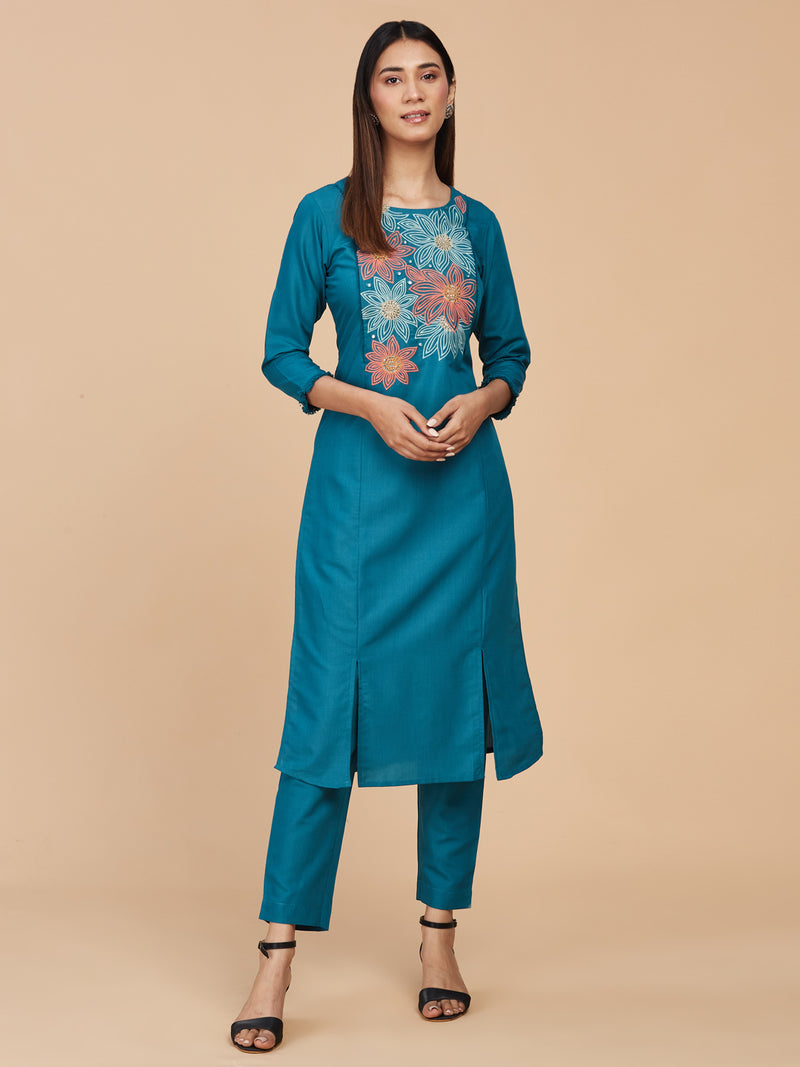 Blue Artistic Floral Embroidery Straight Cotton Kurta