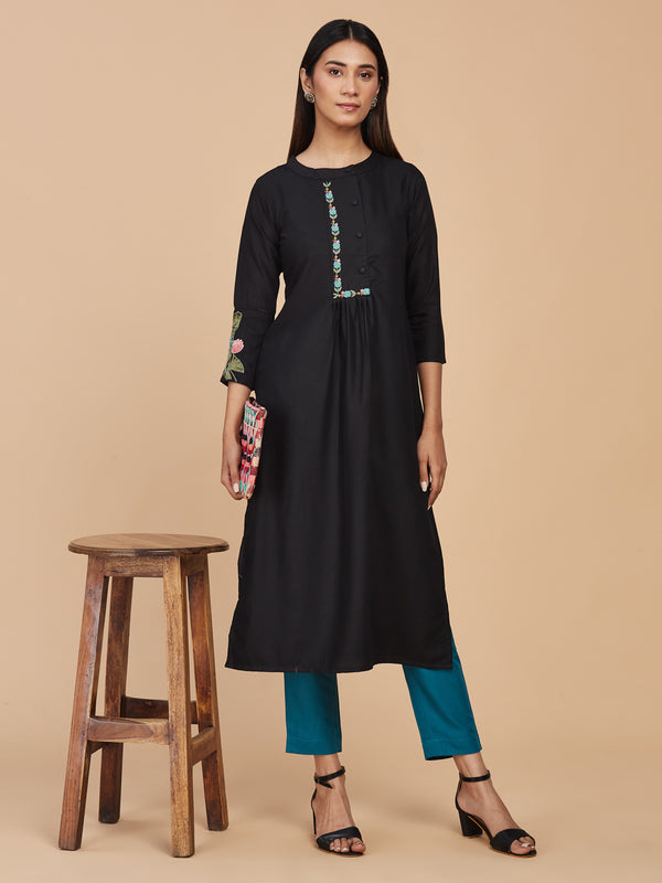 Black Embroidered Cotton Blend Gathered Kurta