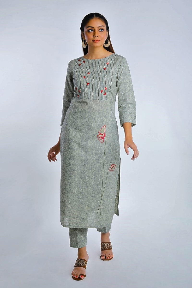 Green Embroidered Straight Cotton Kurta