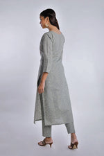 Green Embroidered Straight Cotton Kurta